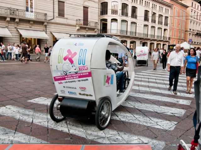 BI-BO TOUR per le strade del centro di Bologna